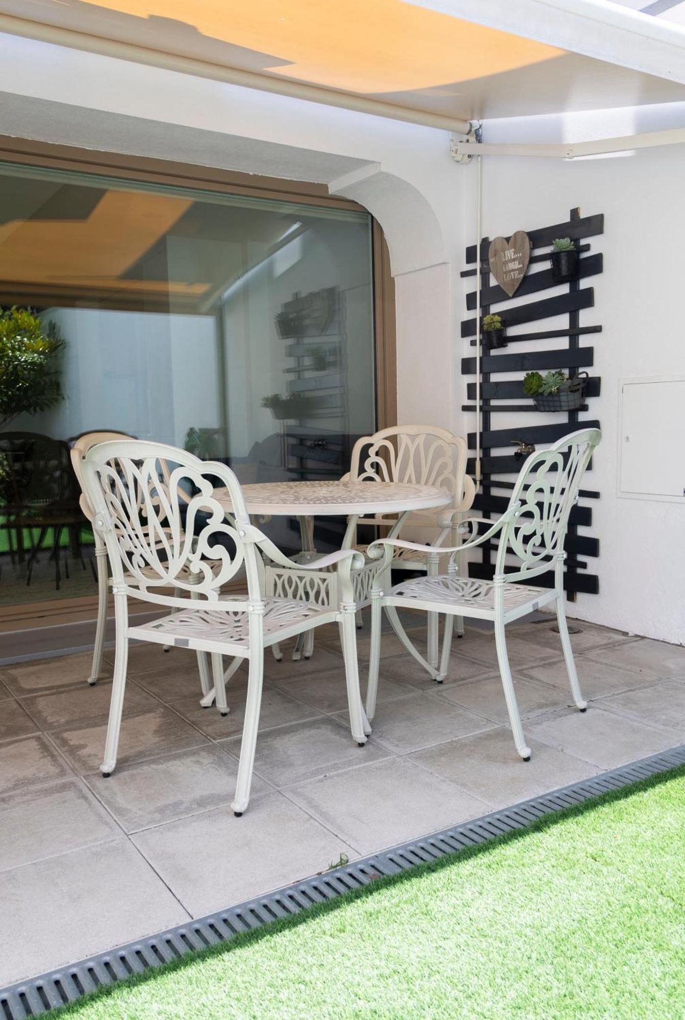 Casa Das Falcoeiras - Al Com Patio E Jardim Privados 阿威罗 外观 照片